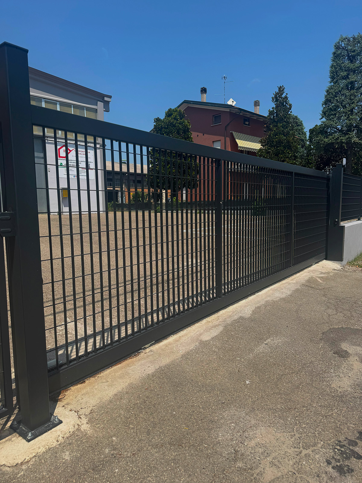 Realizzazione cancelli e cancellate | NUOVA IDEA SCANDIANO